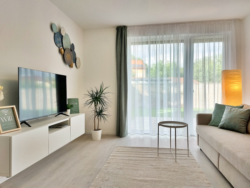 003 Apartman